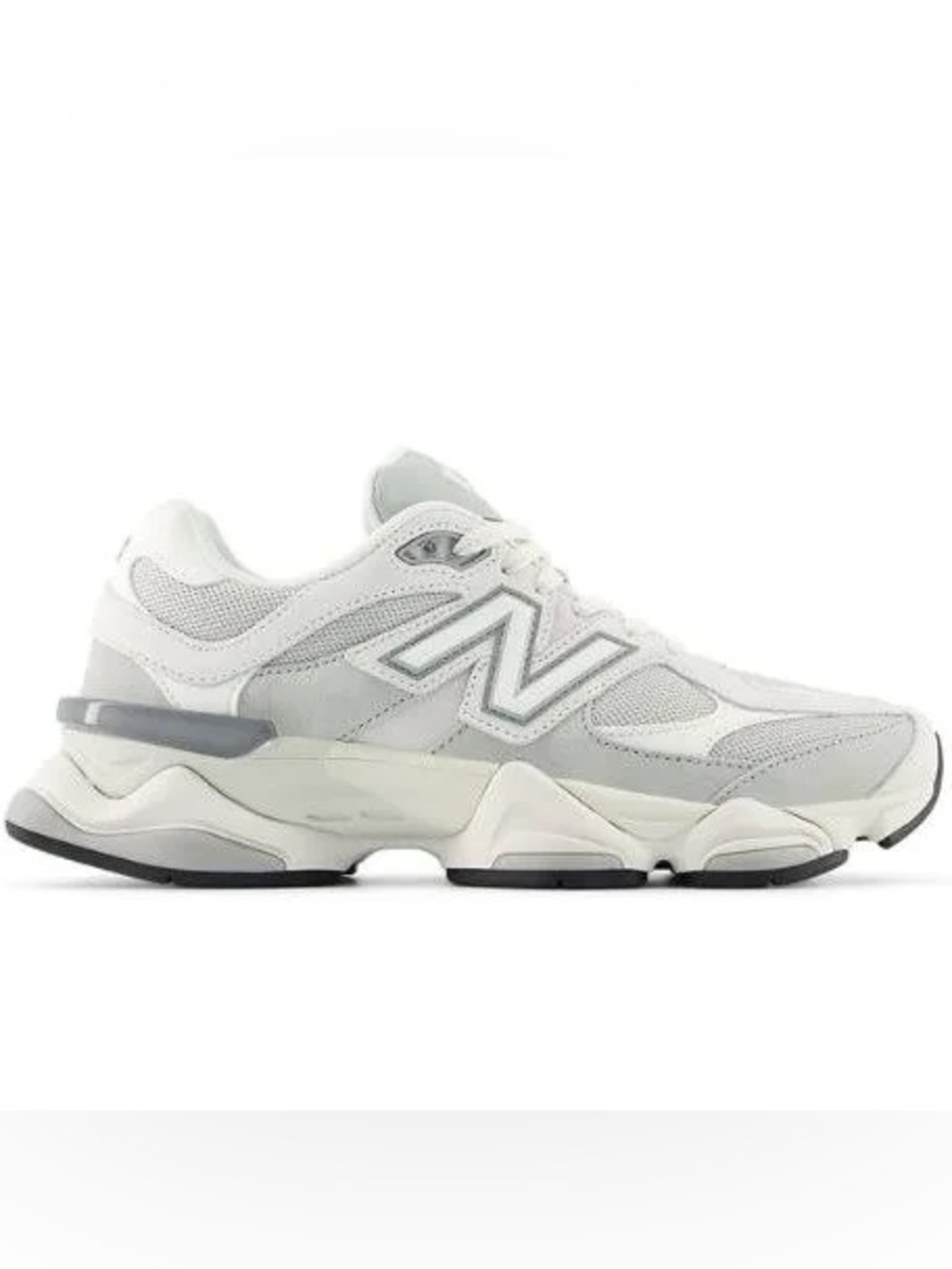 New Balance 9060 Chunky Sneakers Men 8.5 Women 10